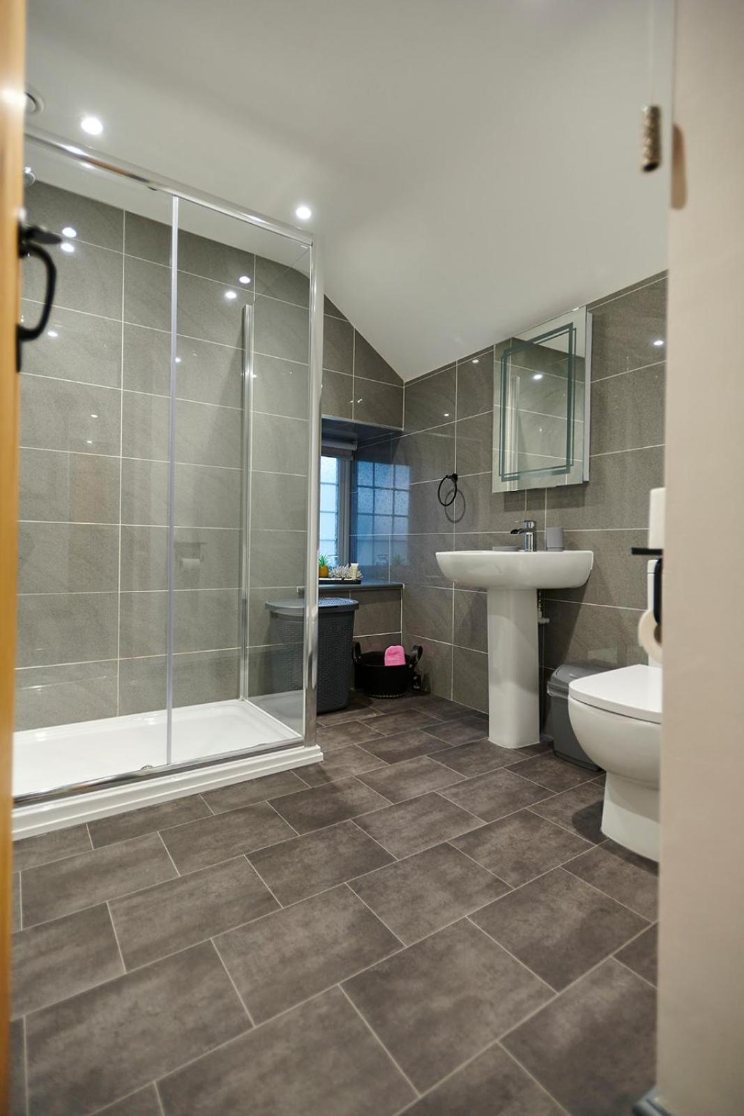 Amazing Coastal & Sunset Views In Eryri Villa Llanllyfni Exterior photo